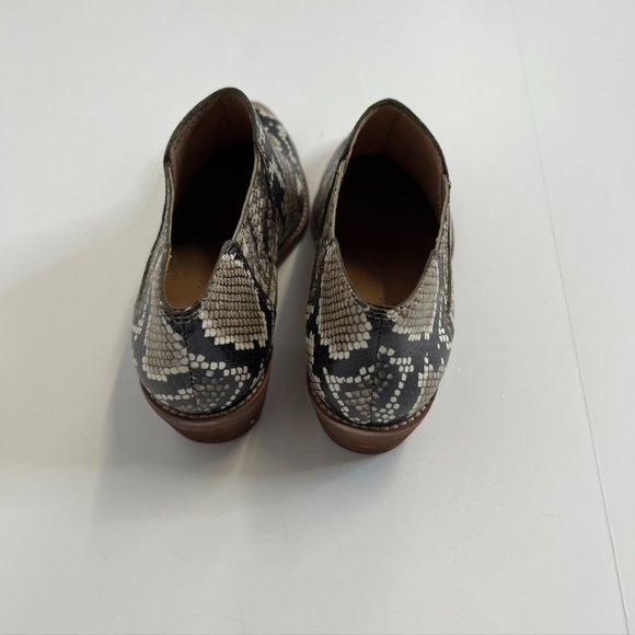 Madewell Low Chelsea Boot in snake embossed leather size 6 - Picture 3 of 7